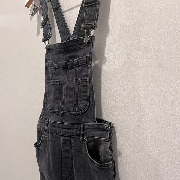Free People Sz 24R Black Overalls - Picture 2 of 4
